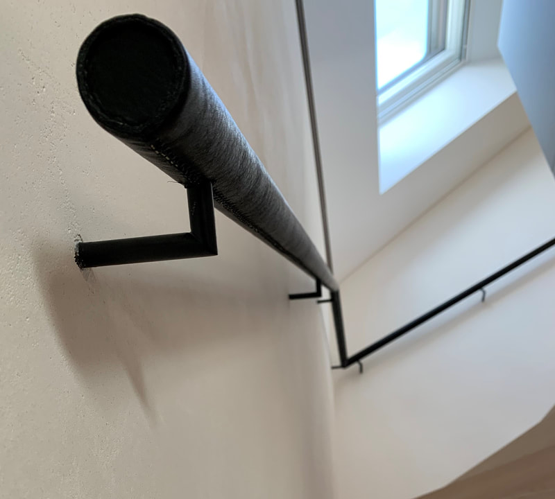 Handlauf mit Leder bezogen